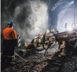 ۴۳۴ معدن احیا و۱۶‌هزار نفر مشغول به کار شدند