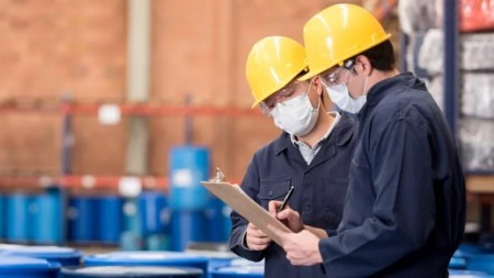 قیمت محصولات فولادی تولید داخل تابع قیمت ارز است/ کرونا دیگر بر بازارهای جهانی اثر نمی‌گذارد