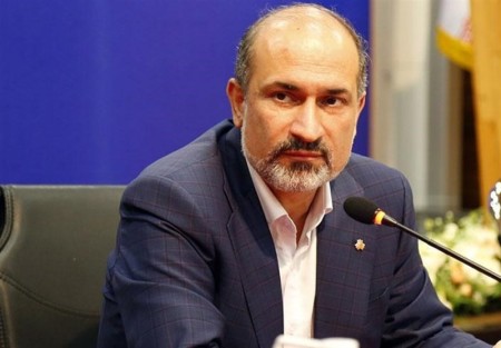 قیمت فولاد ۷۰۰، پتروشیمی ۸۰۰ و دلار ۱۰۰۰ درصد رشد کرده، چطور قیمت خودرو ثابت بماند؟