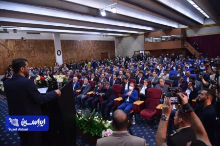 مسیر توسعه اقتصادی کشور از تحول بنیادین در ساختارهای اقتصادی می‌گذرد