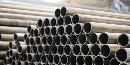 ۵ نکته طلایی قبل از خرید لوله سیاه برای پروژه‌های صنعتی