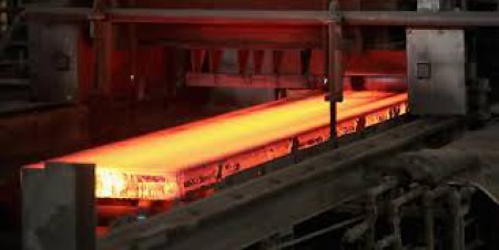 صنعت فولاد به عنوان یک صنعت استراتژیک در کشور سهم بالایی از درآمدهای ارزی را نصیب کشور می‌کند.