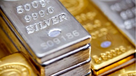 کدام فلز بهتر از طلا برای سرمایه‌گذاری است؟