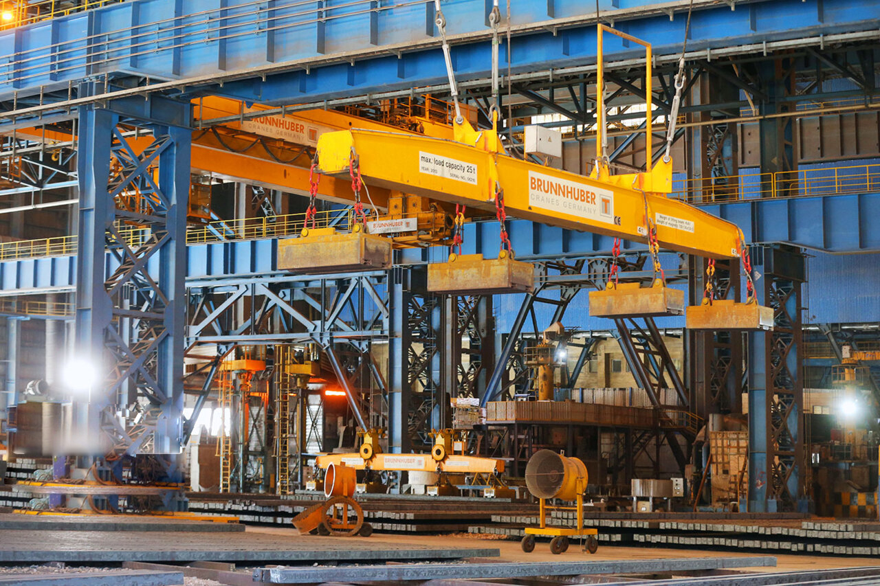 استفاده از سیستم هوش مصنوعی در دو کارخانه سنگ آهن جلال آباد و پایا فولاد توسط فکور صنعت